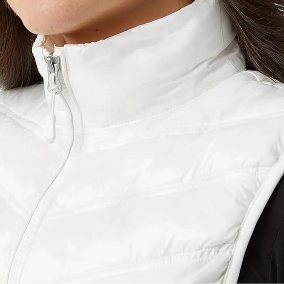 32 Degrees Womens Lightweight Warmth Stand Up Collar Vest (White) - Picture 4 of 12